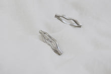 Load image into Gallery viewer, CURVES SILVER EARRINGS (small)
